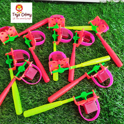 Hand Held Spinning Rattle for Babies (Pack of 1 Rattle)