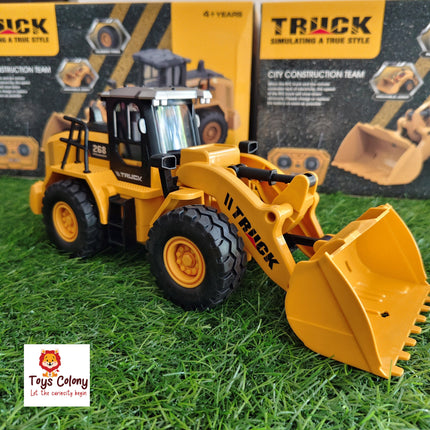 Remote Control Bulldozer Toy – Rechargeable RC Construction Vehicle for Kids