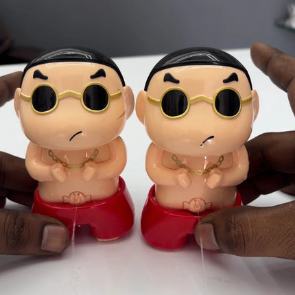 Shin-Chan Water Spray Toy (Pack of 1 Toy)