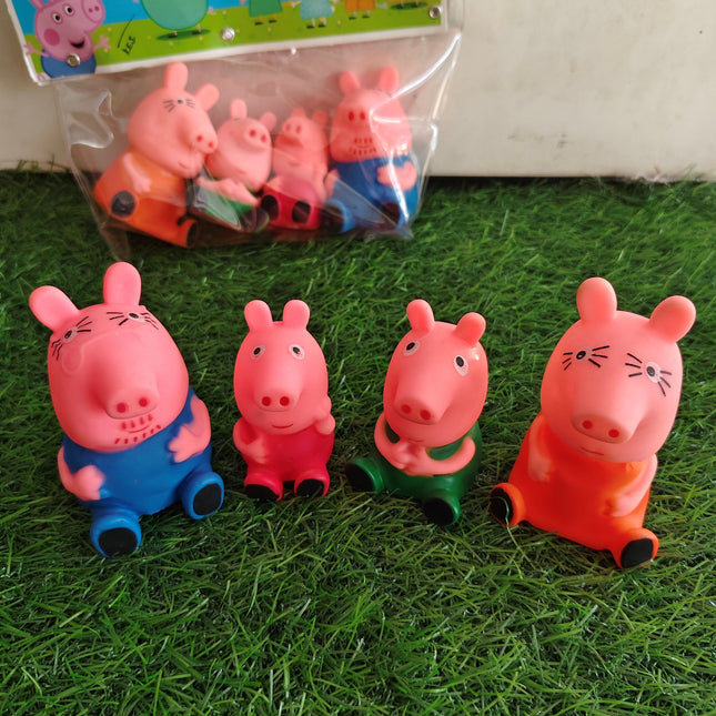 Squeeze Peppa Family Toy Set – Pack of 4