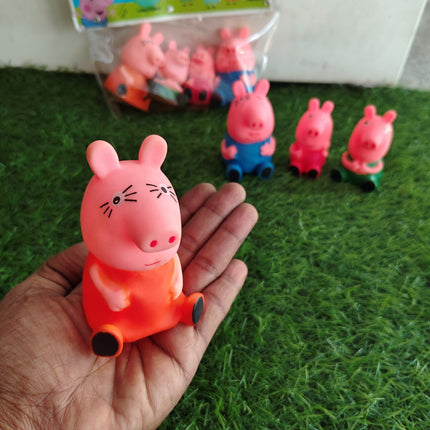 Squeeze Peppa Family Toy Set – Pack of 4
